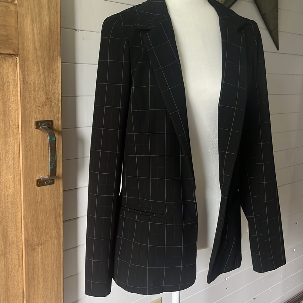 Takara black plaid blazer sz L